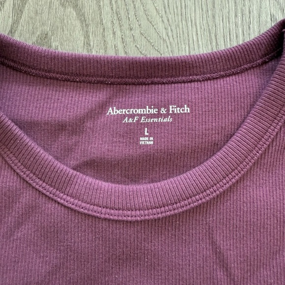 Abercrombie and Fitch Ribbed Long Sleeve - Picture 2 of 3